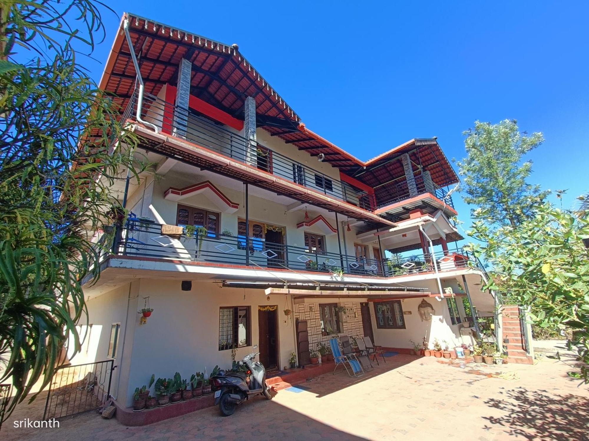 Coorg Girinivas Homestay 102 Мадікері Номер фото
